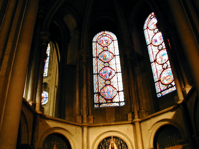 126NotreDameStainedGlass
