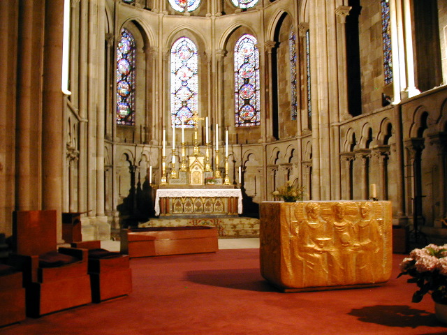 127NotreDameAltar